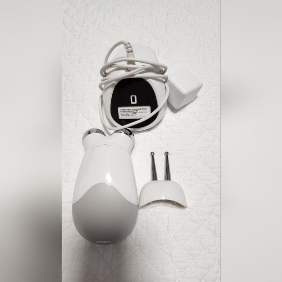 Nuface Trinity Facial Toning Device - Picture 2 of 2